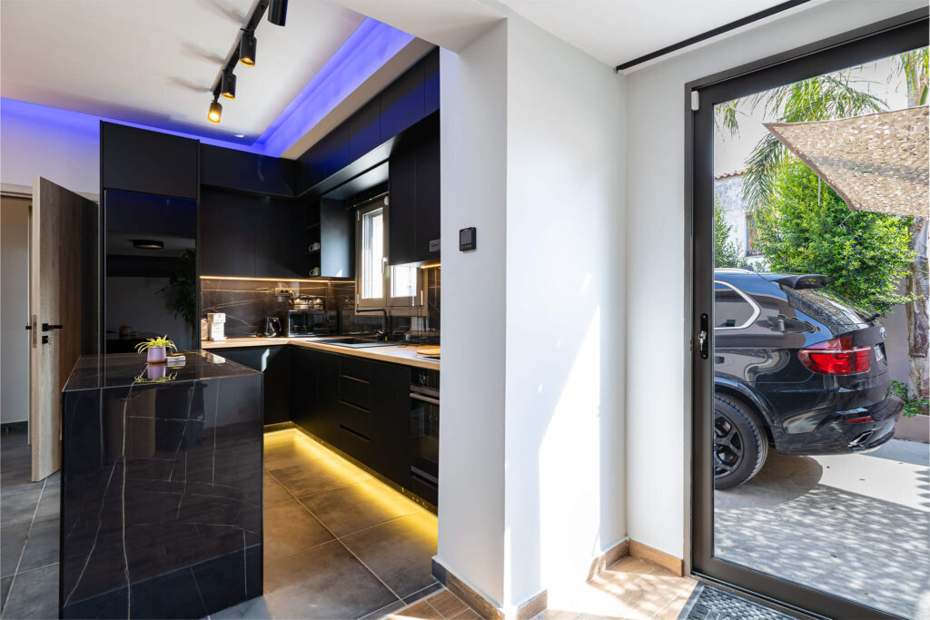 Noir Residence